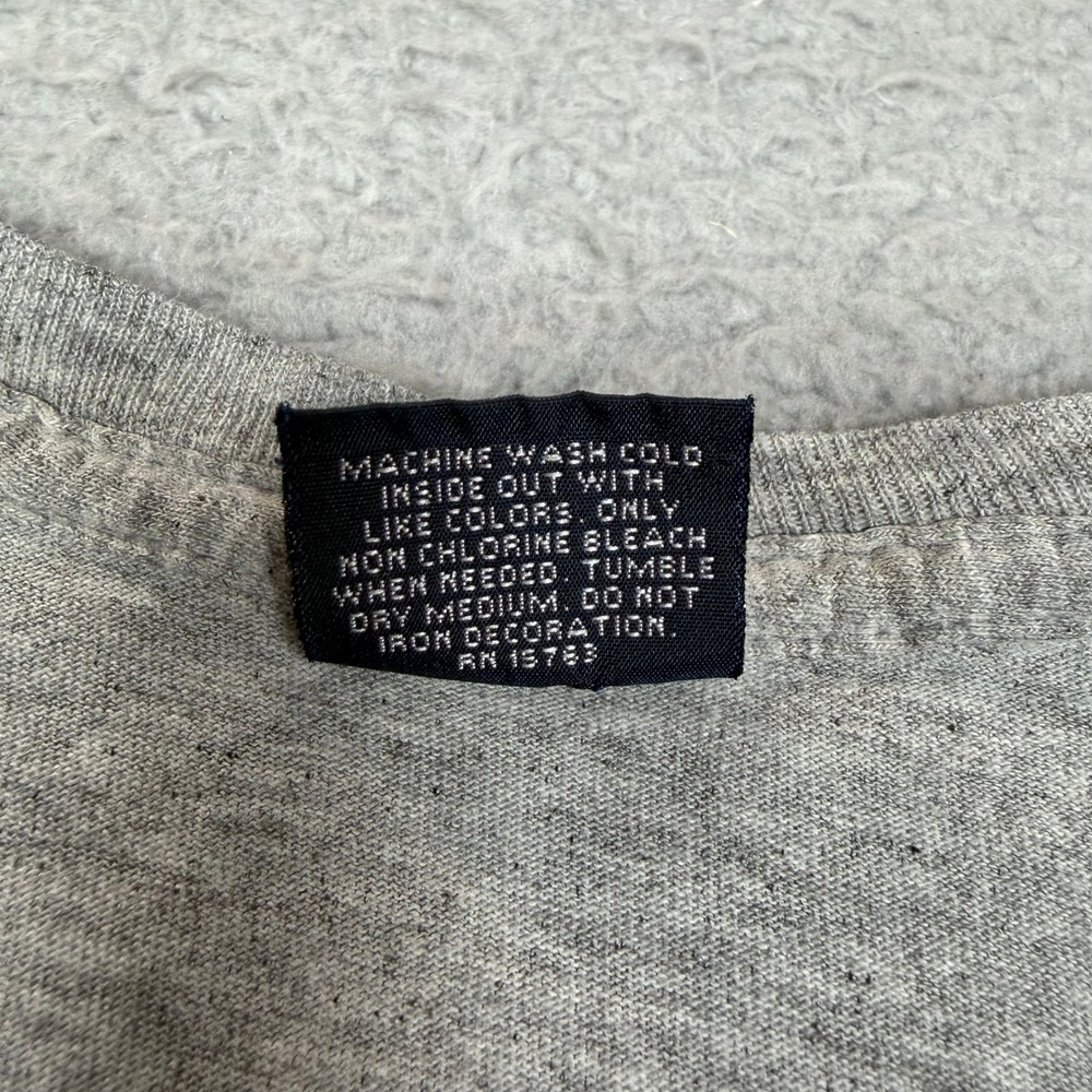 Polo Ralph Lauren Mens Heather Grey Distressed Graphic T-Shirt Size M - Picture 9 of 9